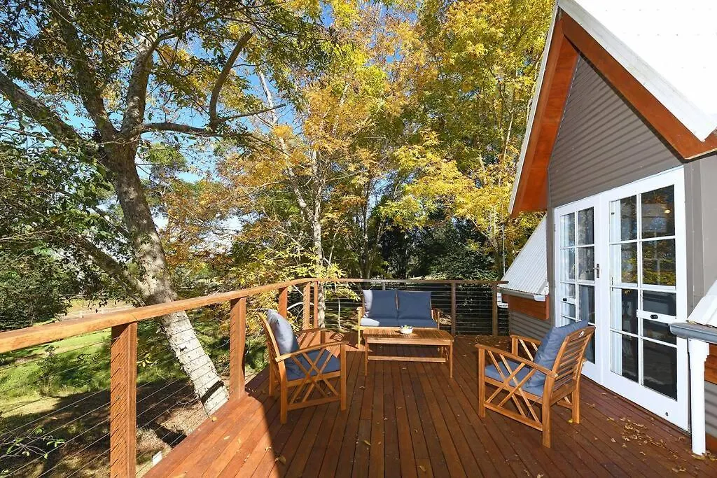 בית נופש Bald Knob Winding Creek Cottage